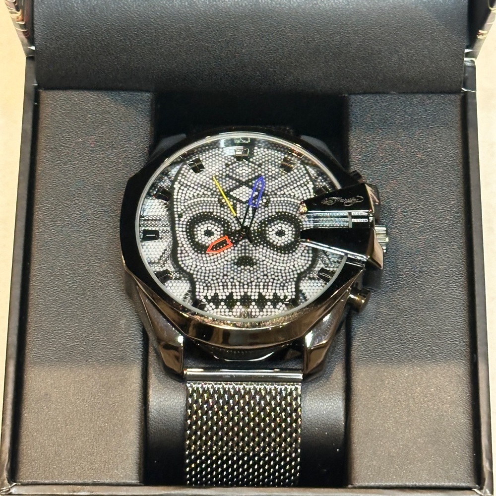 NEW Mens Stainless Steel Mesh Band Ed Hardy Watch